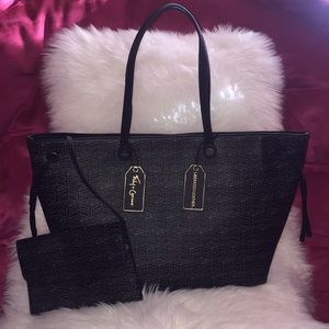 💞👜Foley+Corinna Large tote with medium pouch👜💞